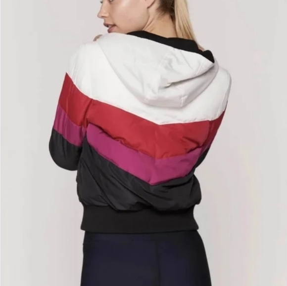 Spiritual Gangster Roaming Puffer Jacket Size L - Picture 2 of 10